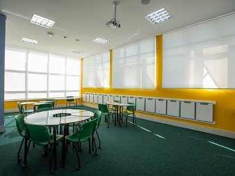 reforma-de-ambiente-para-ensino-medio-do-colegio-carbonell-04